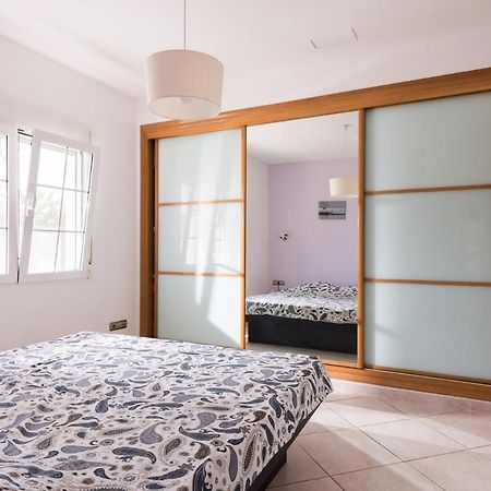 Villa Bruges Busot 3 Bath 3 Bed El Campello Exteriör bild
