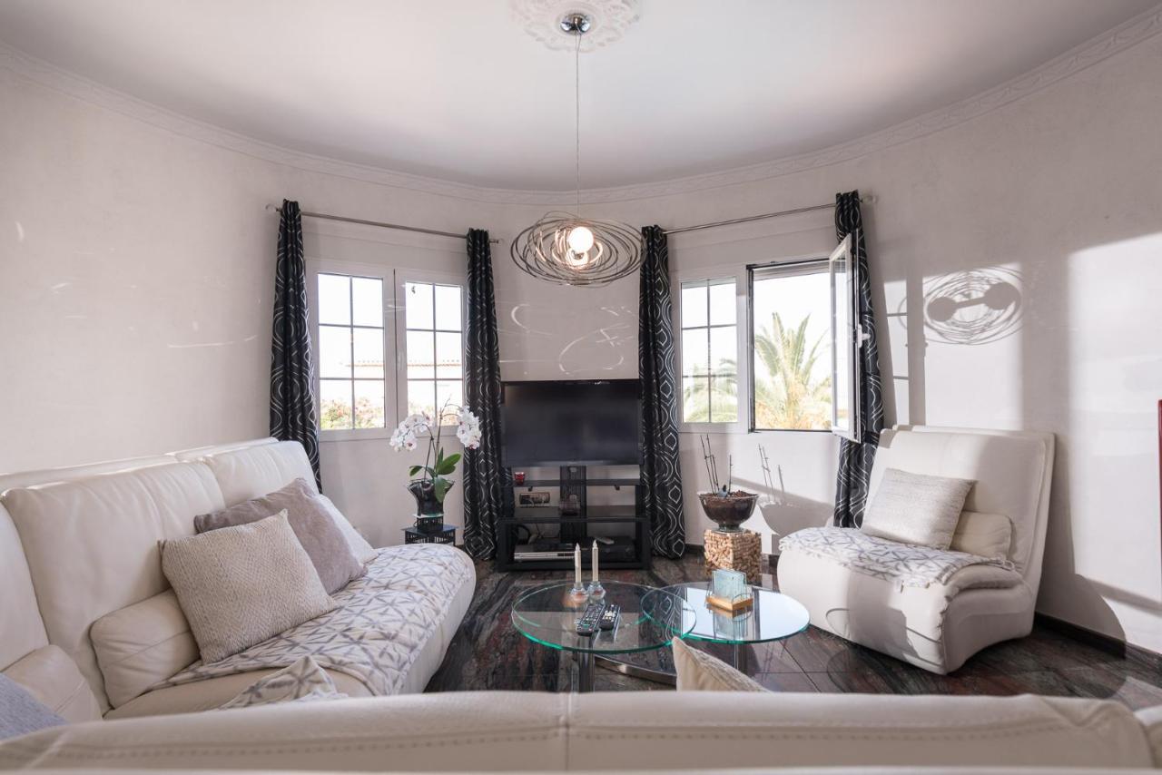 Villa Bruges Busot 3 Bath 3 Bed El Campello Exteriör bild